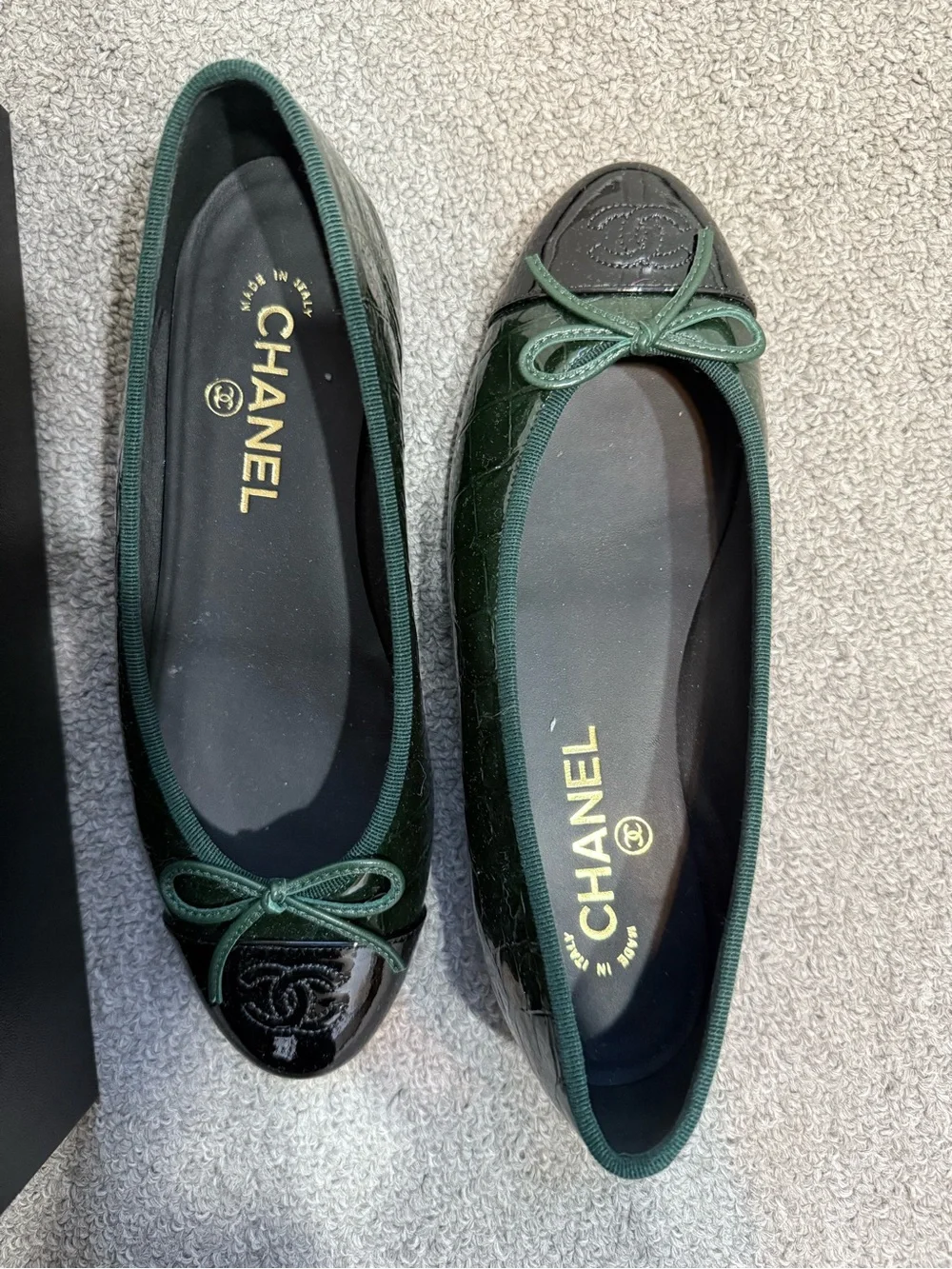 CHANEL Dark Green Patent Leather Cap Toe Ballet Flats with Black Accents